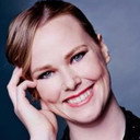 Jessica Pratt als Amira