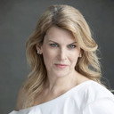 Wendy German als The Curator