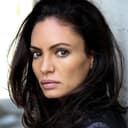 Sandra Luesse als Zoe