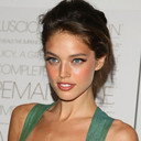 Emily DiDonato als Self