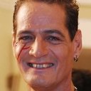 Gavin Packard als Guide