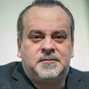 Sväťo Malachovský als Alexander 'Šani' Lesňanský / Adam Lesňanský