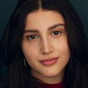 Victoria Andrunik als Alana