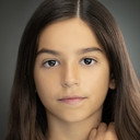 Tianna SwamiNathan als Young Bird (voice)