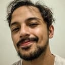 Jerry Likumahwa als Roni