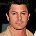 Diego Serrano als Ryan Burke