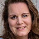 Lise Baastrup als Line