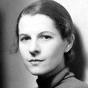 Ruth Gordon als Old Lady