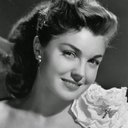 Esther Williams als Cynthia Glenn