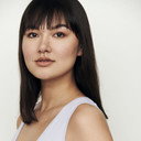 Julia Chen Myers als Naomi