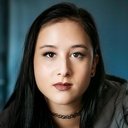 Courtney Lin als Goth Girl