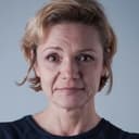 Aura Călărașu als Vault Lady