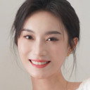 王予 als Yang Feifei