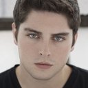 Cameron McKendry als Mike Joss