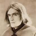 Louis Pré Fils als Le détective
