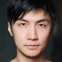 Dan Lam als Kylo Ren's Shuttle Pilot (uncredited)