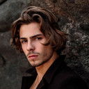 Lucca Picon als Henrique