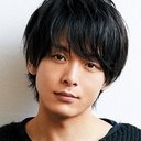 中村倫也 als Dmitri (voice)