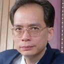 Chow Chi-Fai als June's Personnel Mgr