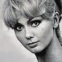 Adrienne Servantie als Madame Corelmann