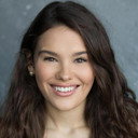 Lucy Syed als Self - Contestant