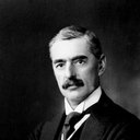 Neville Chamberlain als Self - Politician (archive footage)
