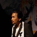 Daniel Exaudi als Teacher