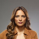 Viña Machado als Brigit Restrepo
