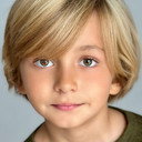 Kellan Tetlow als Dragonfly (voice)