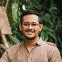 Damaz Bagaskara als Pak Lukas/Mr. Lukas