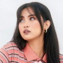 Jillian Cruz als Female Friend 1
