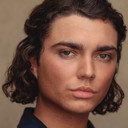 Lucas Aaron als Media Journalist