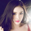 Xinyi Wang als 