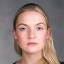 Sofija Gedgaudaitė als Alina