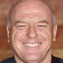 Dean Norris als Fleming