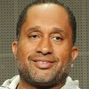 Kenya Barris als Airplane Passenger