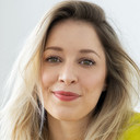 Valérie Chevalier als Self