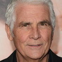 James Brolin als Calvert Jenkins