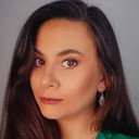 Emine Halil als Gajur's Sister