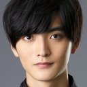 山本涼介 als Makoto Fukami / Kamen Rider Specter
