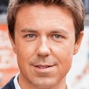 Andrew Buchan als The Great Zambini