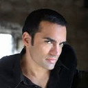 Claudio Morales als Bob Manson