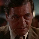 John Lehne als Andy Bush