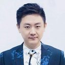 Jie Zhang als Ye Xiu (voice)