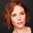 Jessica Keenan Wynn als Young Tanya