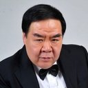 鄭則仕 als Detective Hung Ting-Bong