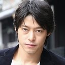 Masayuki Deai als Shinya Tsukouchi / Kyoryu Gray