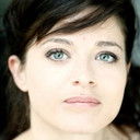 Chryssa Florou als Chrissa