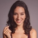 Luiza Cesar als Estudante