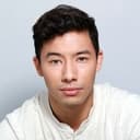 Darren Keilan als Passenger (uncredited)